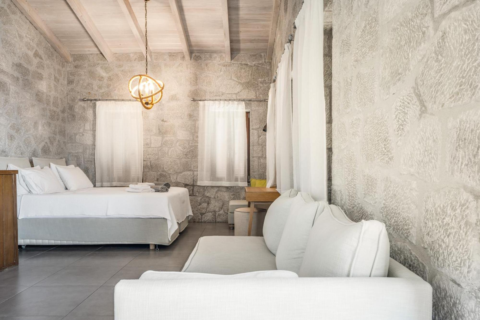Milos Paradise Luxury Villas Agios Nikitas Exterior photo